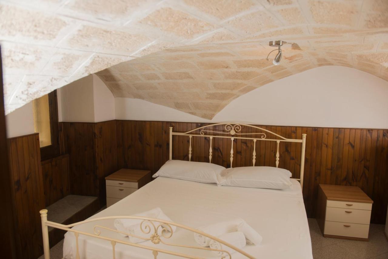 דירות מונופולי La Casa Dell'Oste מראה חיצוני תמונה